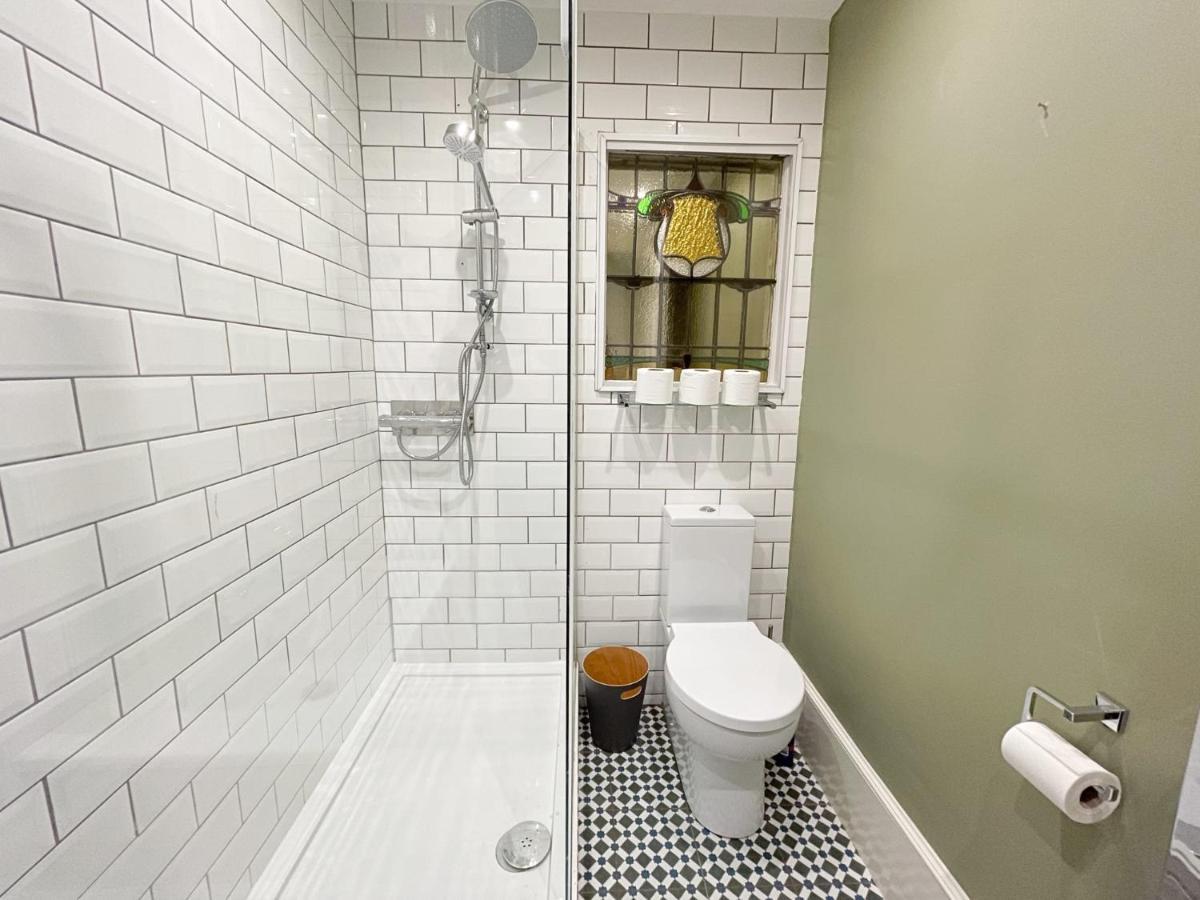 1 Bed Character Filled Glasgow Apartment Exteriör bild